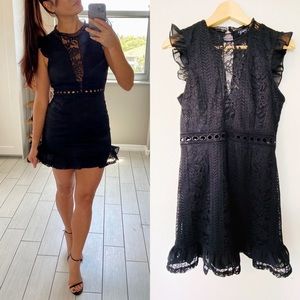 garota Black Lace Mini Dress